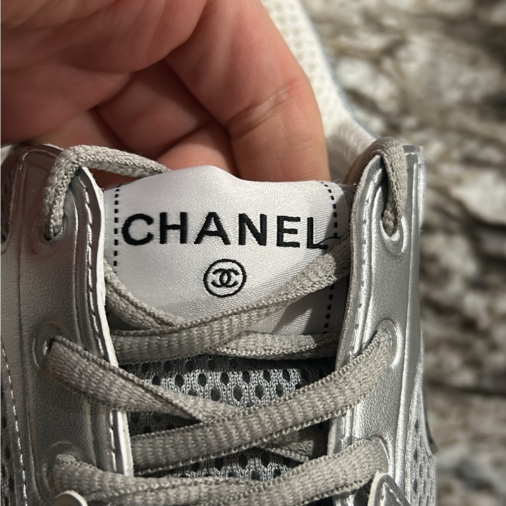 Chanel CC Logo Sneaker ‘White Silver’ size 46(us13) brand new - Picture 5 of 7
